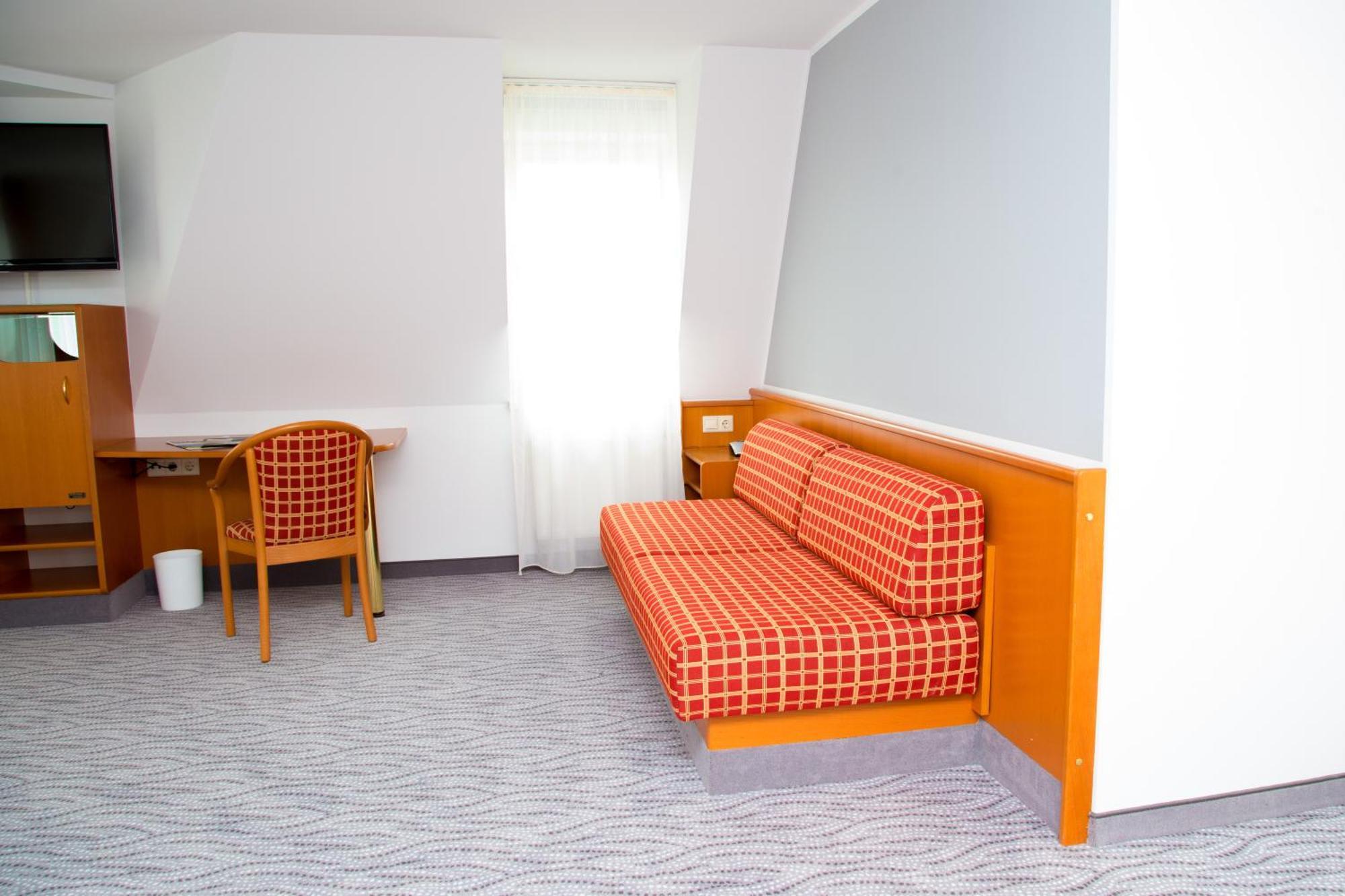 Hotel Kaiserhof Radeberg Quarto foto